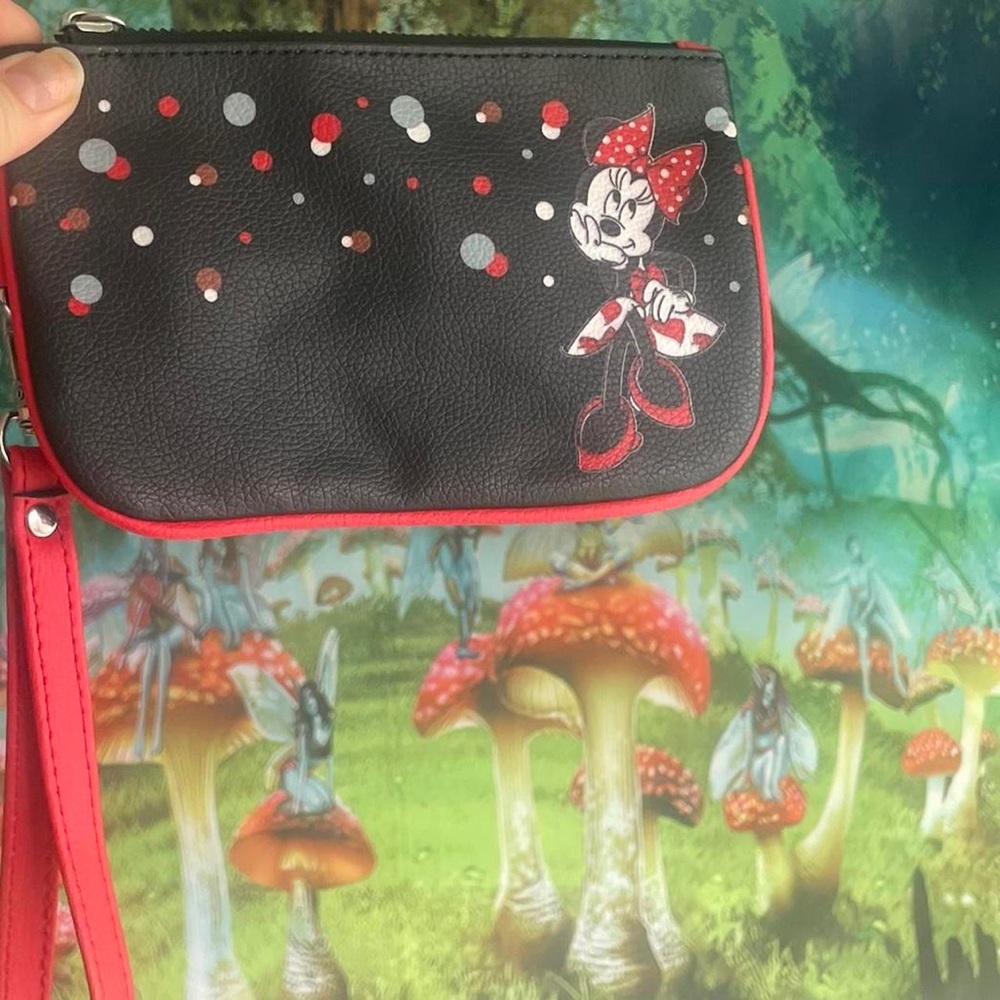 Mini Mouse Wallet - Picture 2 of 3